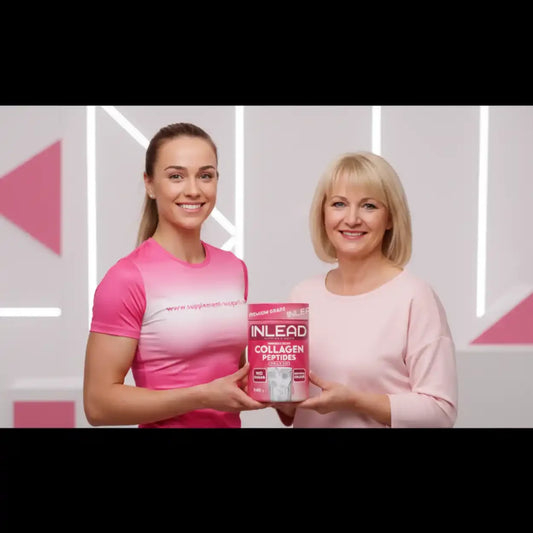 Zwei Frauen präsentieren INLEAD Collagen Peptides 500g Packung bei Supplement-Support.com