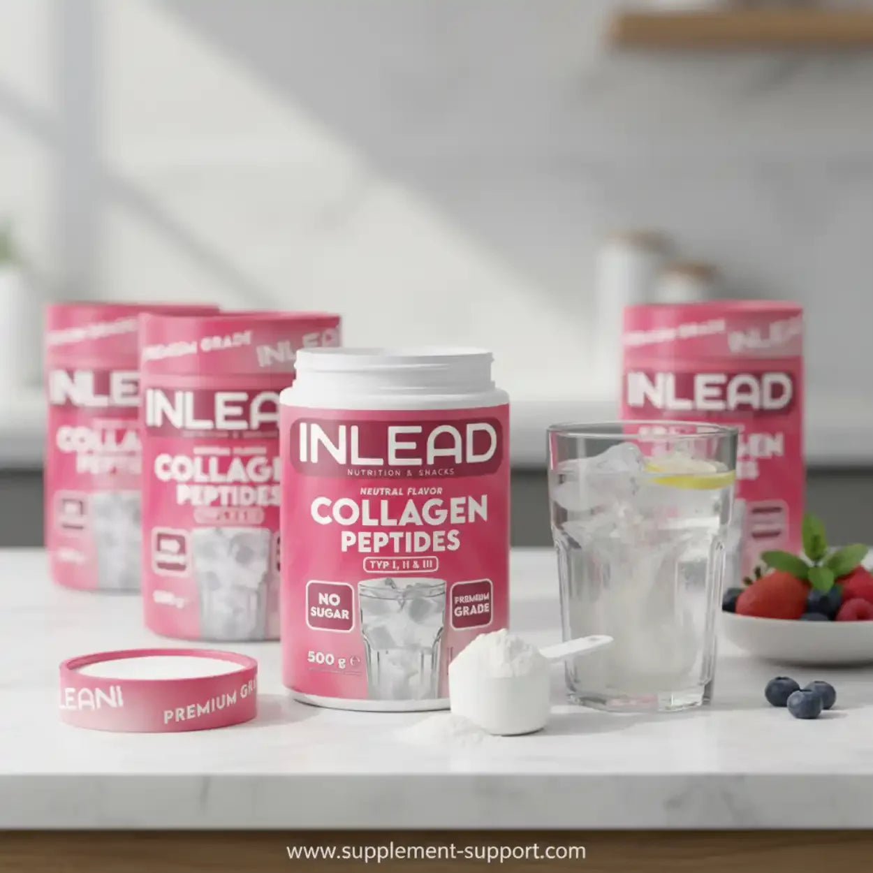 INLEAD Collagen Peptides 500g Dose auf Küchentisch mit Getränk, Beeren und Messlöffel bei supplement-support.com